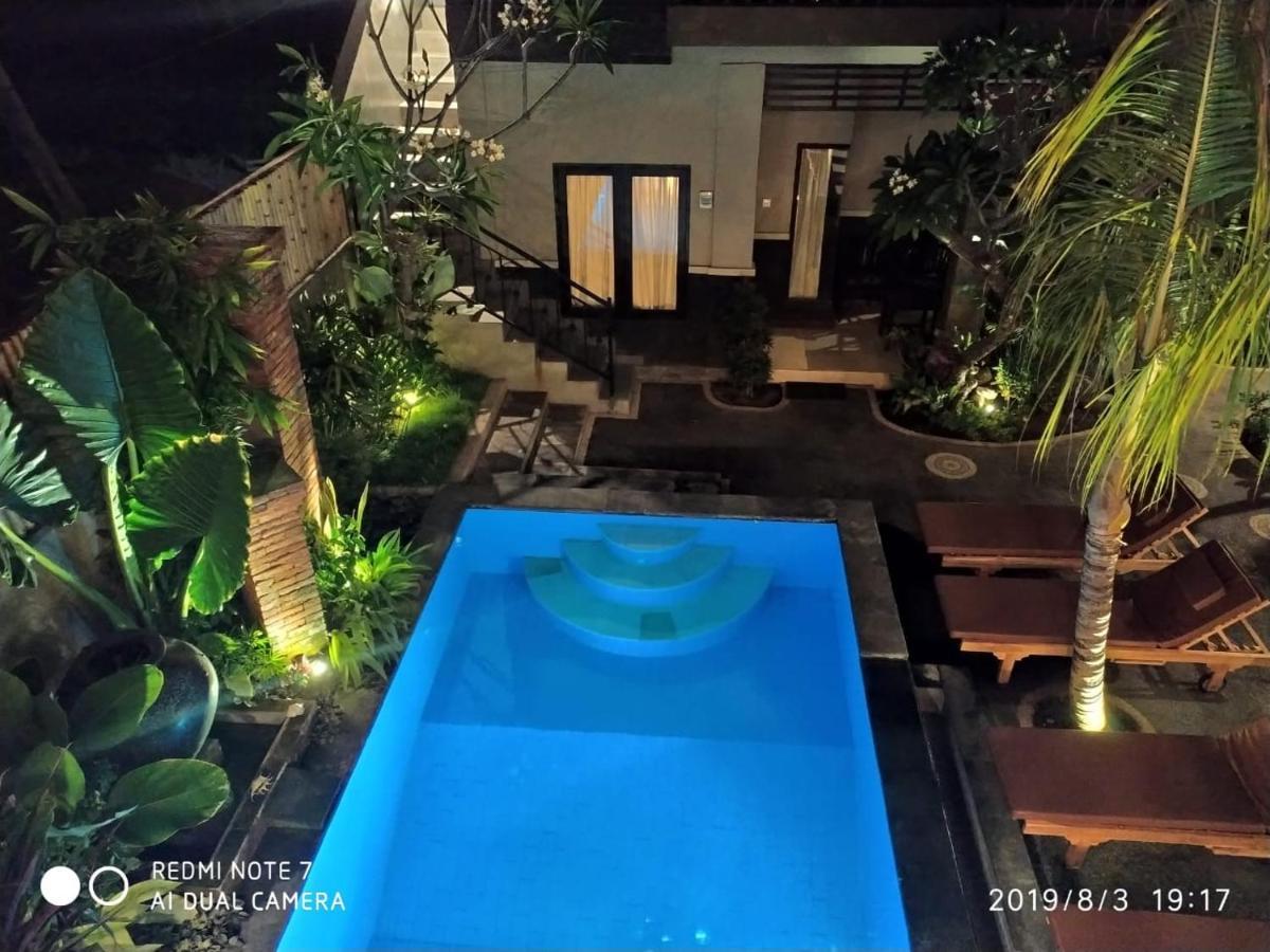 Villa Di Amed Buitenkant foto